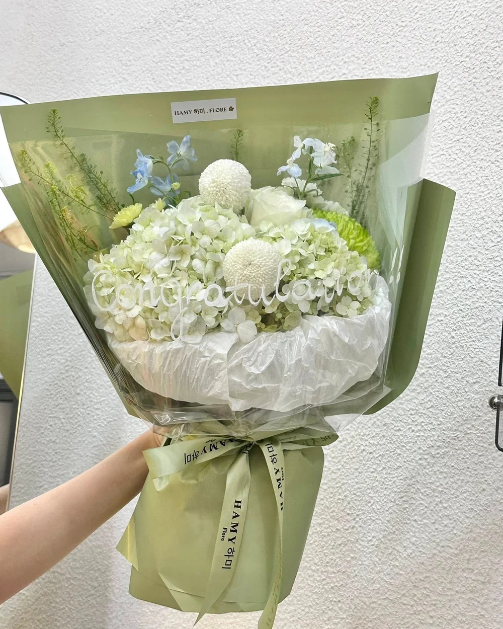 화이트 엘레강스 부케