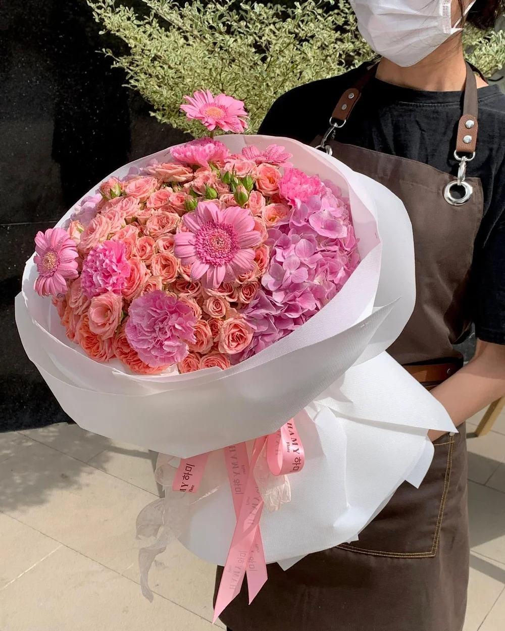 핑크 거베라 부케